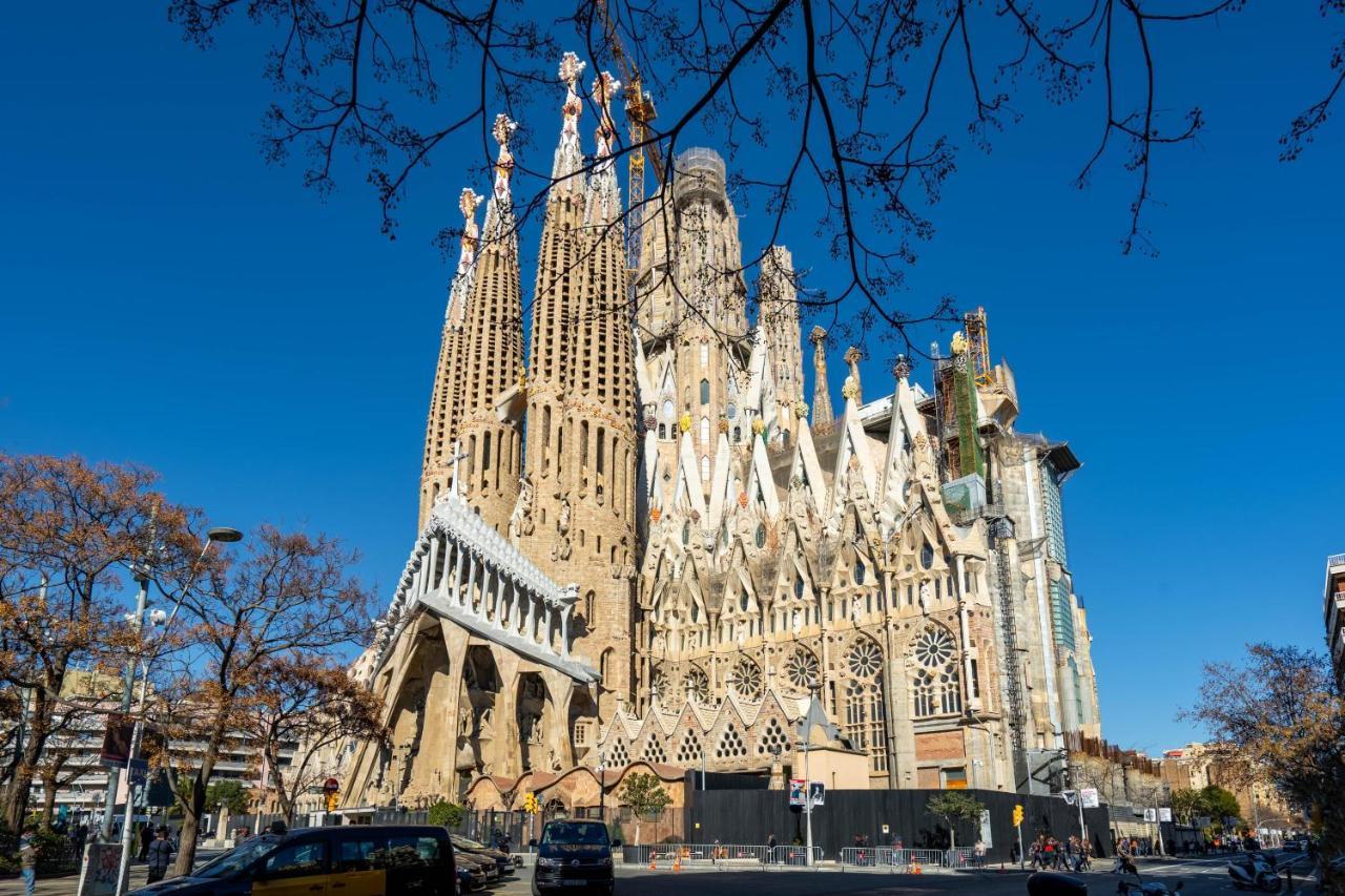 Fridays Flats Whisper-Quiet Near Sagrada'S Heart Barcelona Exterior foto