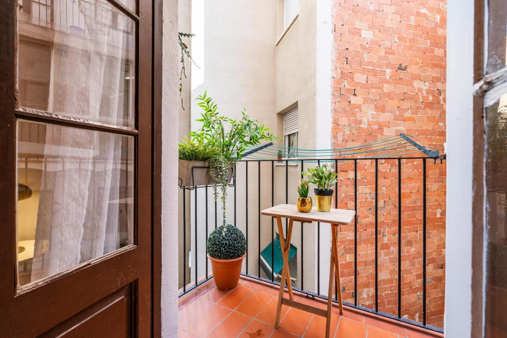 Fridays Flats Whisper-Quiet Near Sagrada'S Heart Barcelona Exterior foto